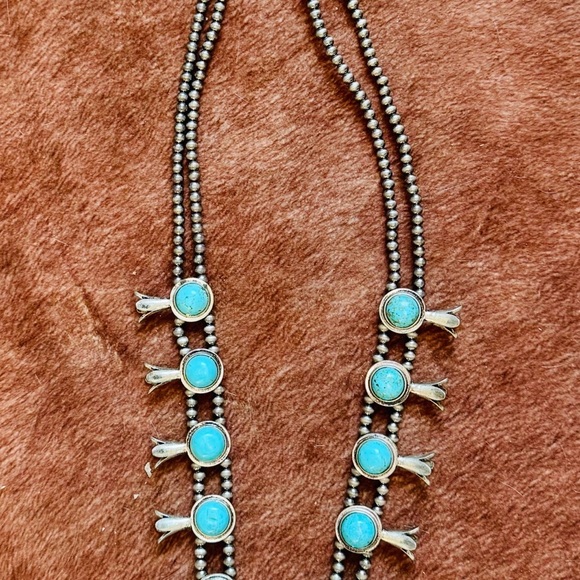 Squash Blossom Women's Necklace Costume Jewelry - Picture 5 of 6